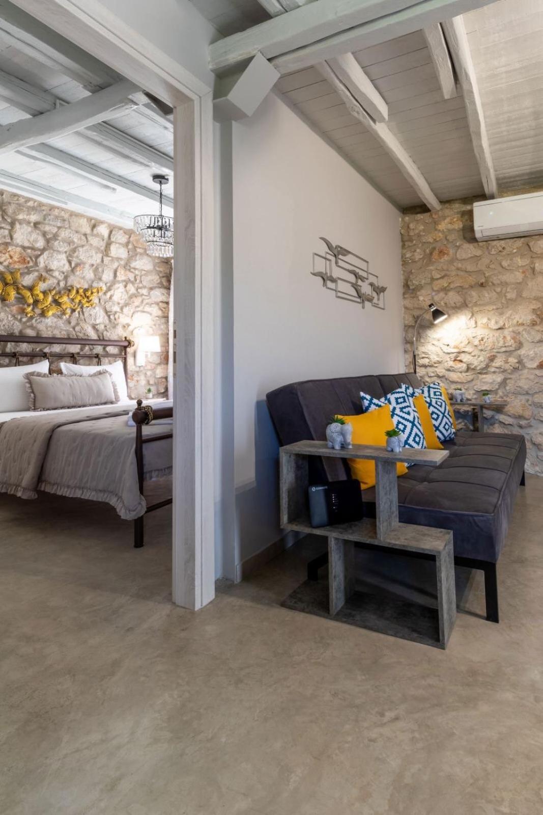 Vivari Stone House Екстериор снимка