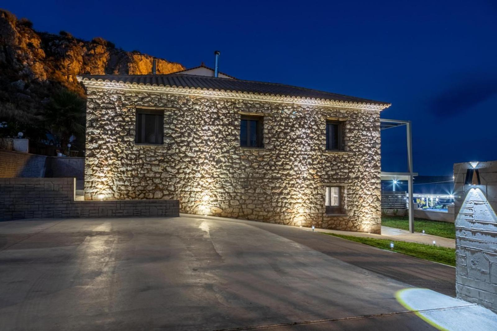 Vivari Stone House Екстериор снимка